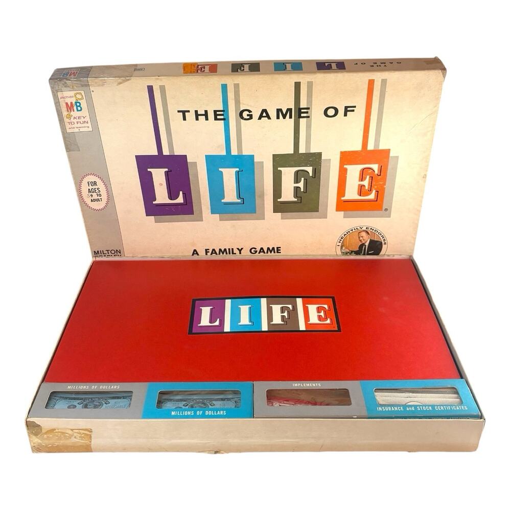 Vintage 1960 THE GAME OF LIFE Board Game Milton Bradley Family Original COMPLETE